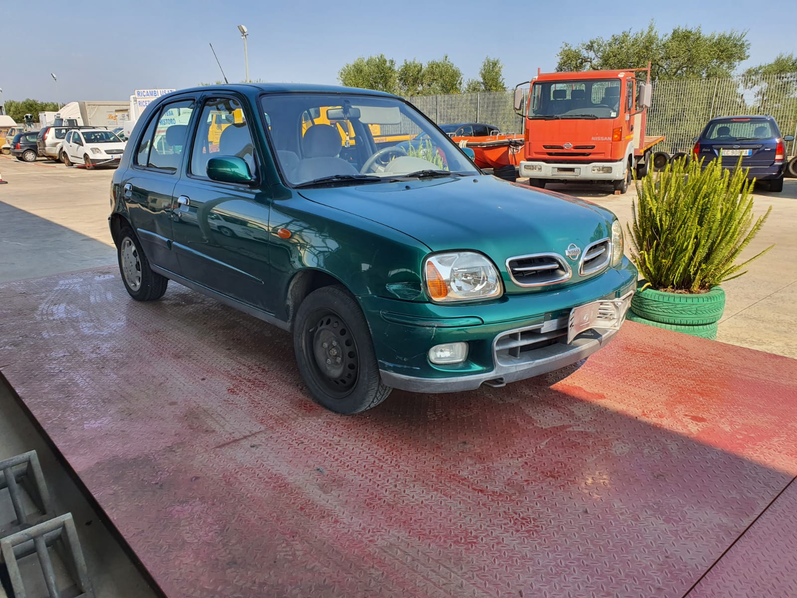 Al momento stai visualizzando Nissan Micra con cambio automatico disponibile nel nostro autoparco di demolizione per la vendita dei ricambi usati