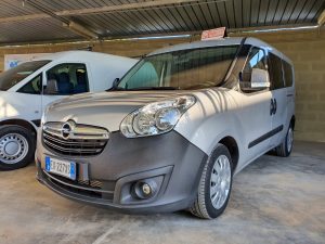 Scopri di più sull'articolo Opel combo 1.6 Diesel del 2015 Maxi volume 5 posti