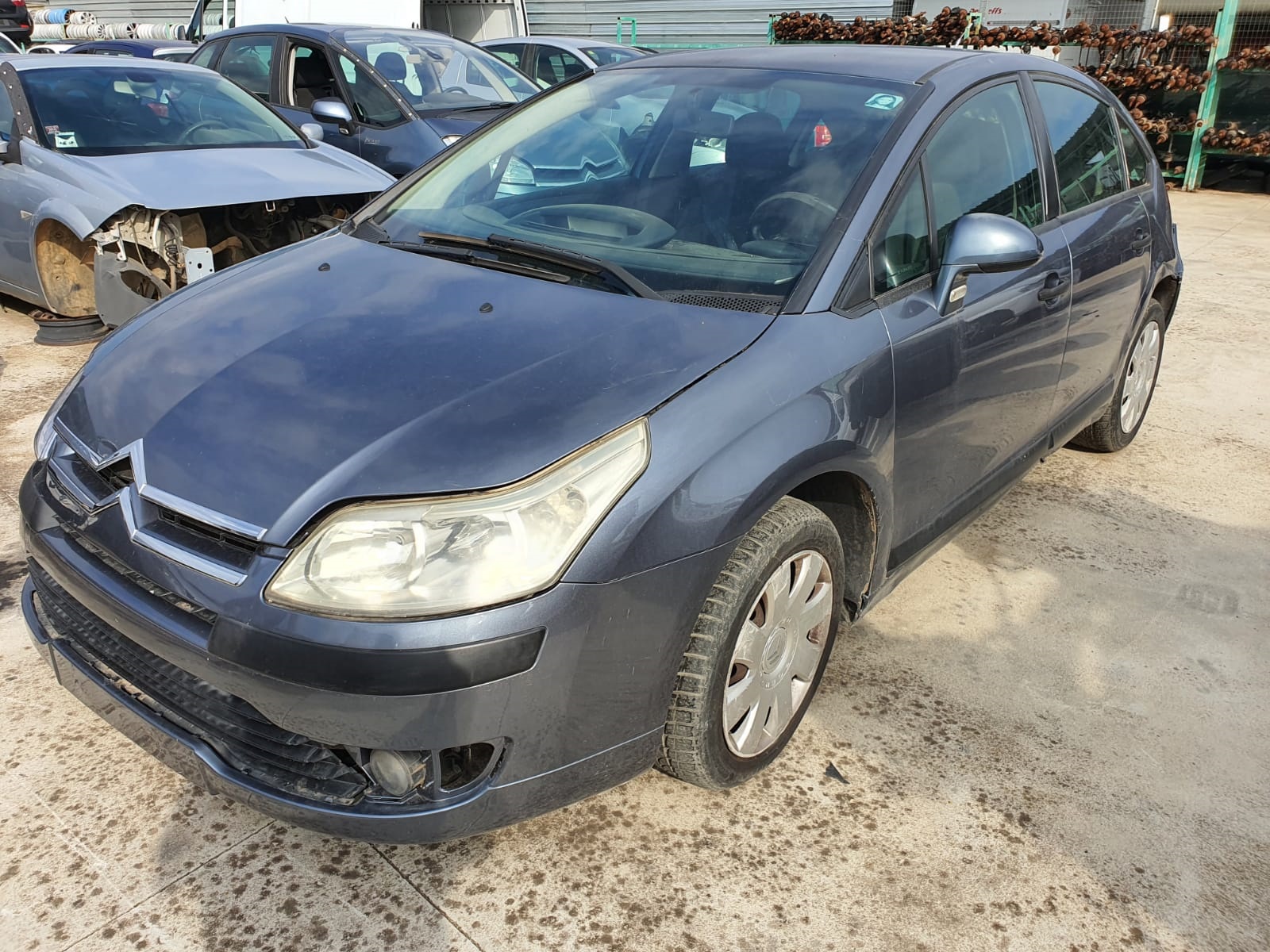 Scopri di più sull'articolo CITROEN C4 disponibile nel nostro autoparco di demolizione per la vendita dei ricambi usati; Info solo telefonando al 348 58 46 422.