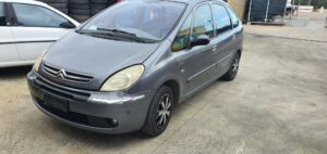 Scopri di più sull'articolo Citroen Xsara Picasso disponibile nel nostro autoparco di demolizione per la vendita dei ricambi usati: info solo telefonando al 3485 8 46422.