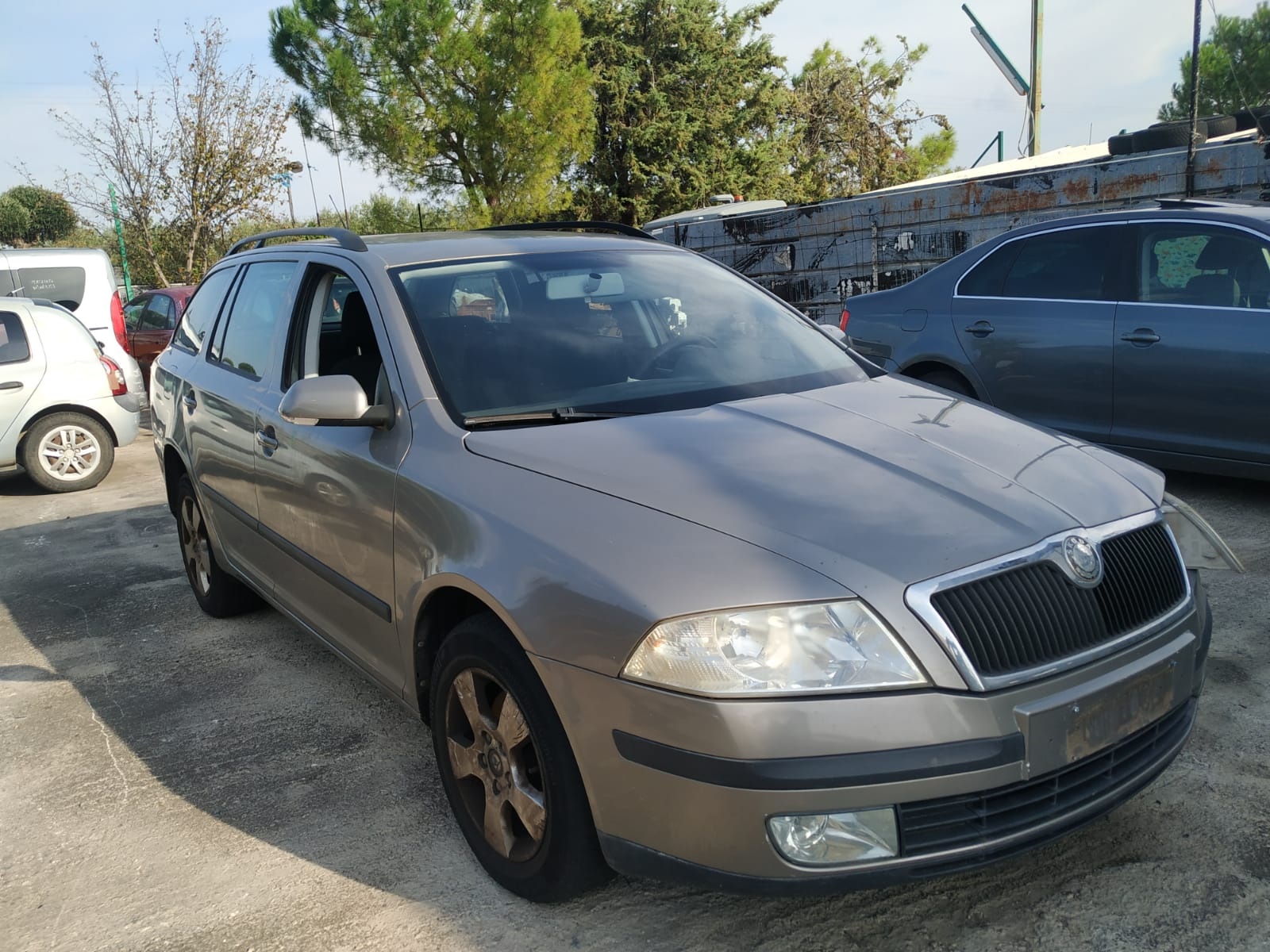 Scopri di più sull'articolo Skoda Octavia sw del 2007 disponibile nel nostro autoparco di demolizione per la vendita di ricambi usati. Info solo telefonando al 348 5846422.